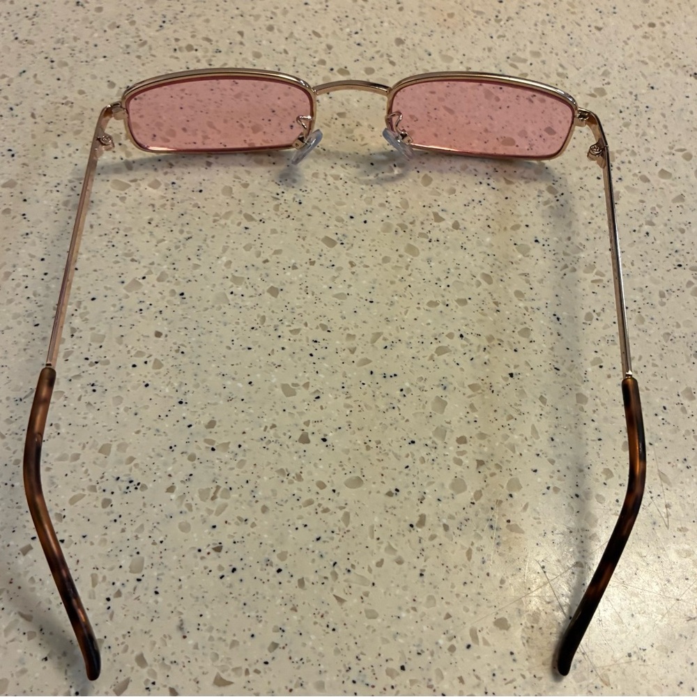 New QUAY pink Rectangular Sunglasses - image 2